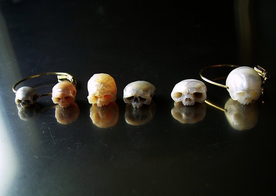 Mini skulls jewelry